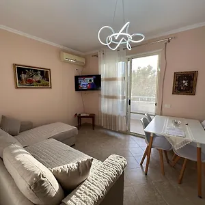 Sunset Sea View - Beachfront Balcony - Ac - Wifi Appartement