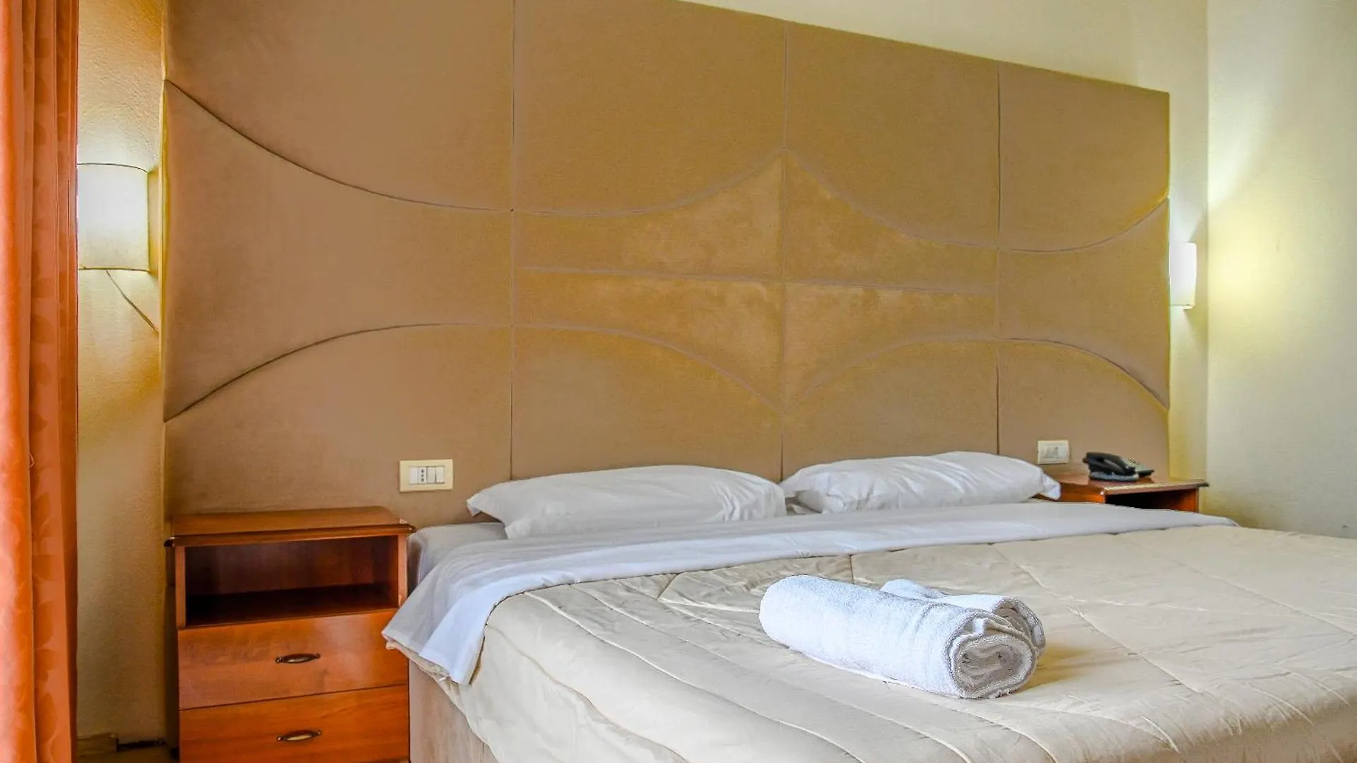 Hotel Vivas Durrës
